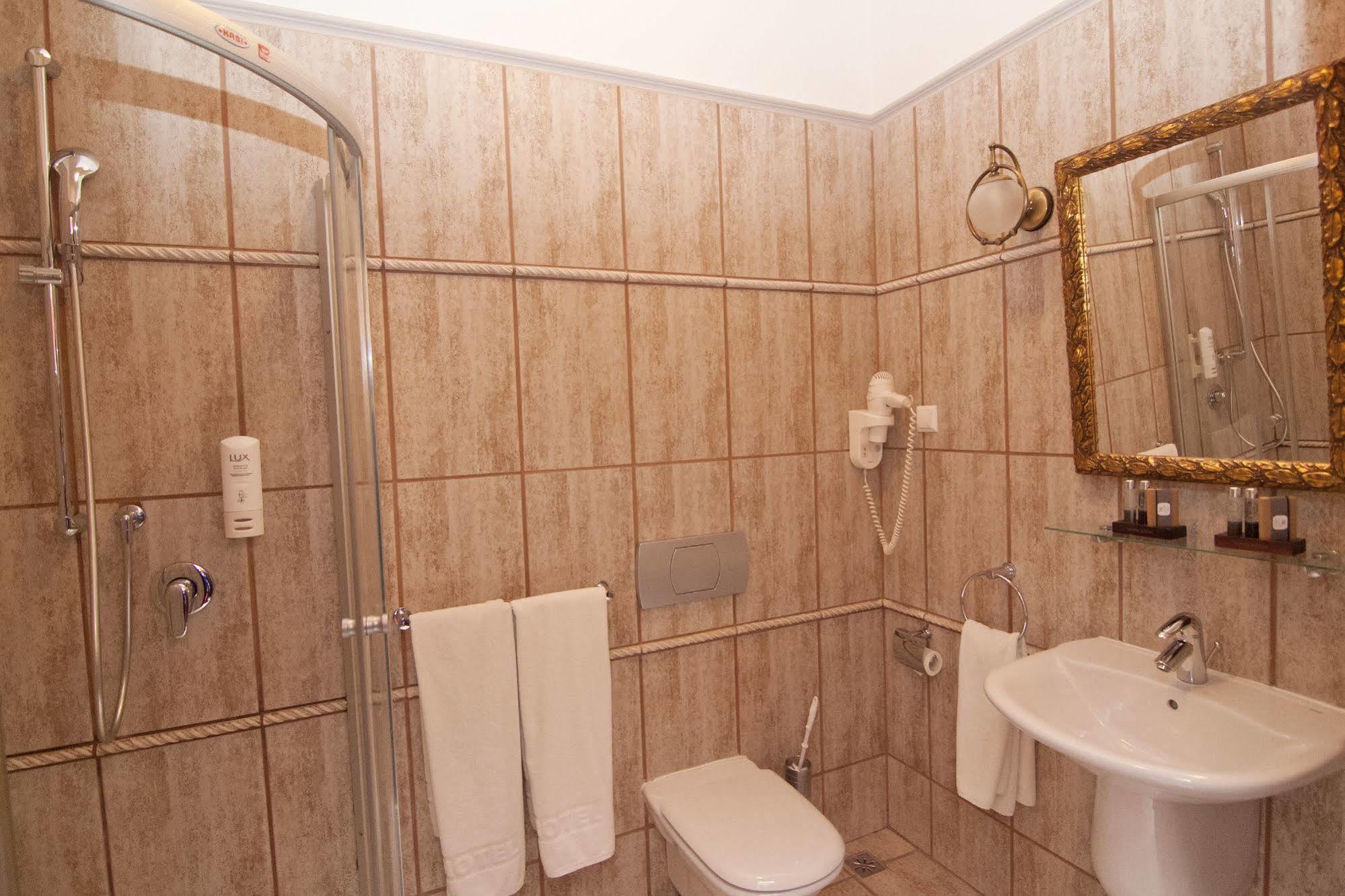 Hotel Royal Poznan Luaran gambar