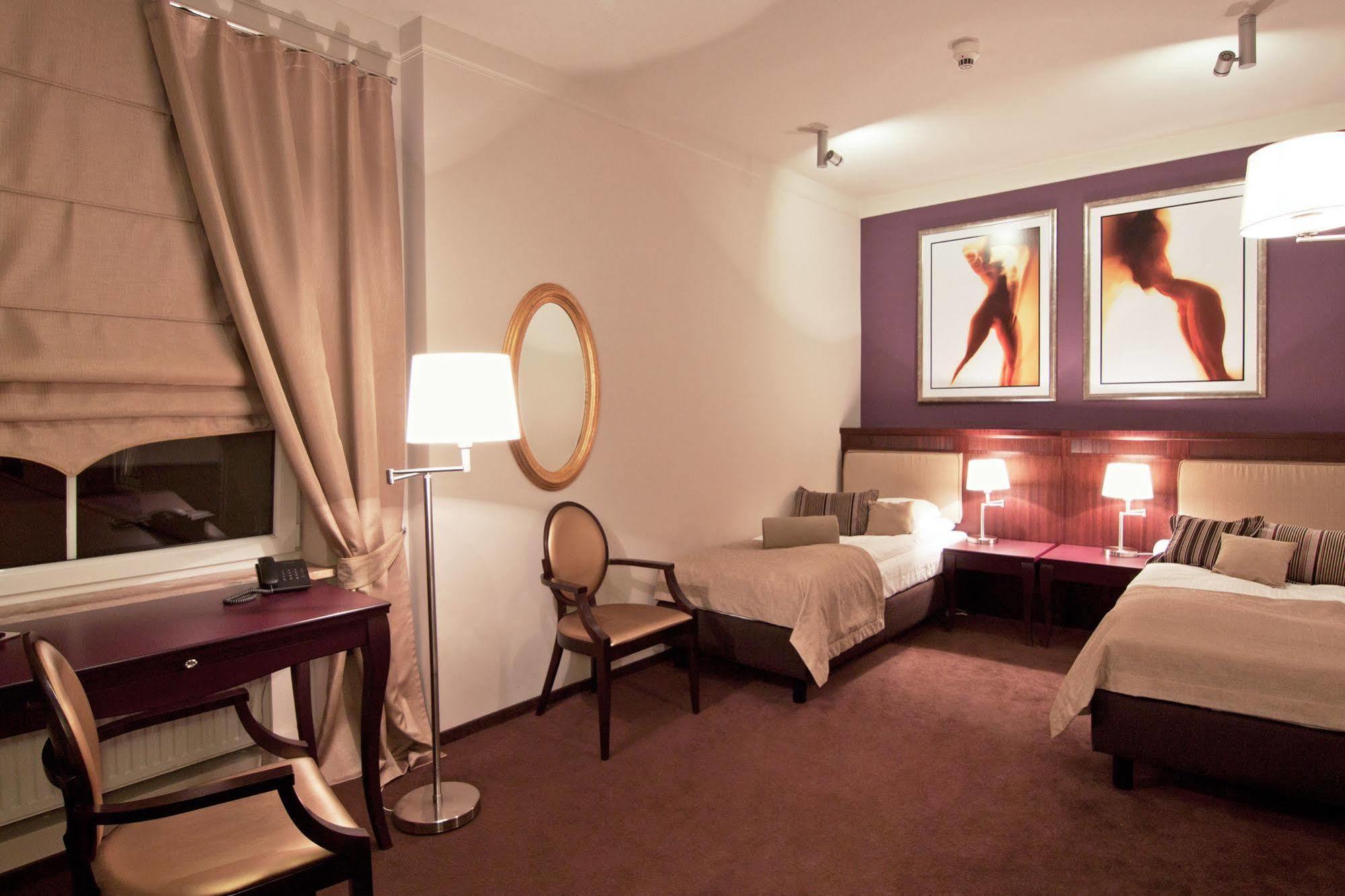Hotel Royal Poznan Luaran gambar